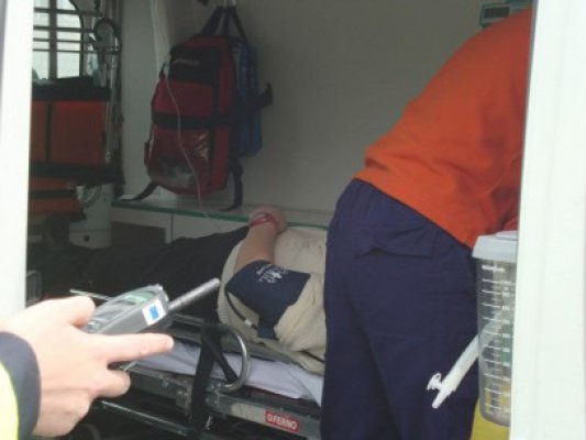 Două autoturisme au intrat în coliziune în zona Brick